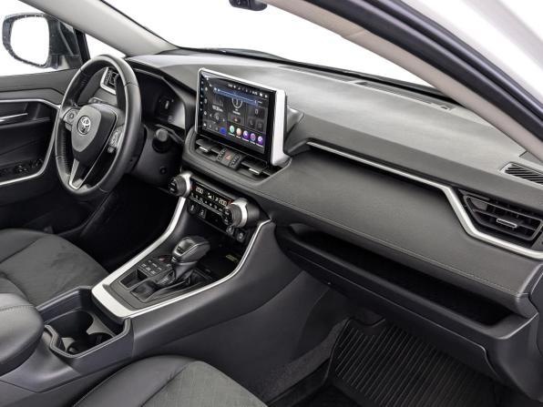 Toyota RAV4 V (XA50) с пробегом 2023 года, цена 3 900 000 рублей, 9207 км, внедорожник, Автокод Объявления