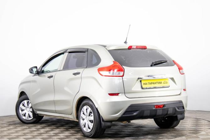 Lada (ВАЗ) XRAY I с пробегом 2017 года, цена 619 000 рублей, 182569 км, хэтчбек, Автокод Объявления