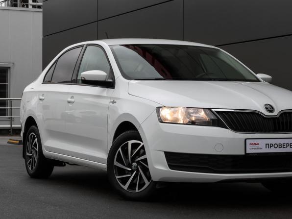 Skoda Rapid I Рестайлинг с пробегом 2019 года, цена 1 598 000 рублей, 82918 км, лифтбек, Автокод Объявления