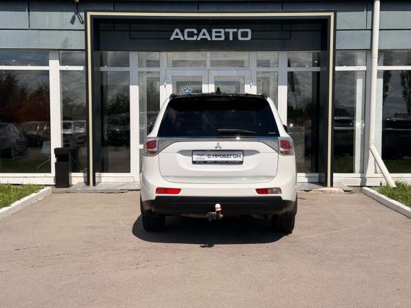 Mitsubishi Outlander III с пробегом 2013 года, цена 1 089 000 рублей, 246000 км, внедорожник, Автокод Объявления