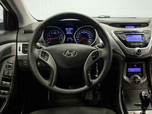 Hyundai Elantra V (MD) Рестайлинг с пробегом 2013 года, цена 1 295 000 рублей, 106484 км, седан, Автокод Объявления