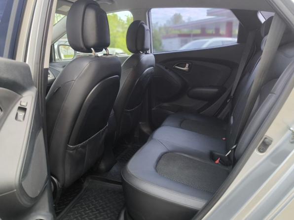 Hyundai ix35 I с пробегом 2012 года, цена 1 235 000 рублей, 100468 км, внедорожник, Автокод Объявления