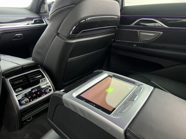 BMW 7 серии VI (G11/G12) Рестайлинг с пробегом 2022 года, цена 7 400 000 рублей, 52972 км, седан, Автокод Объявления