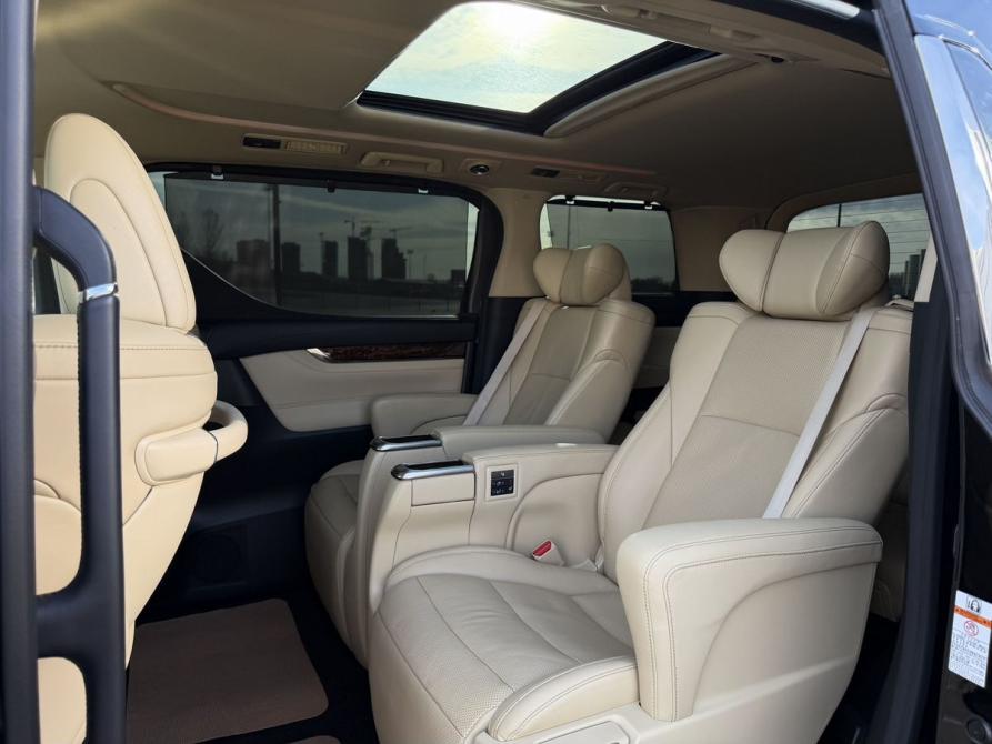 Toyota Alphard III Рестайлинг Казань  - изображение 29