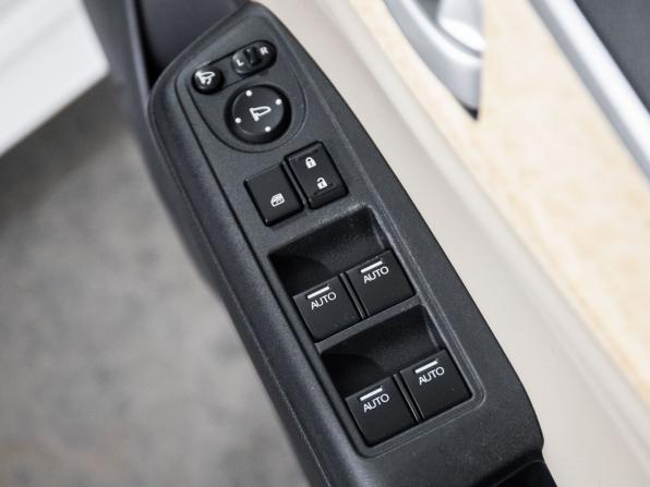 Honda Jade I с пробегом 2015 года, цена 1 238 500 рублей, 163765 км, компактвэн, Автокод Объявления
