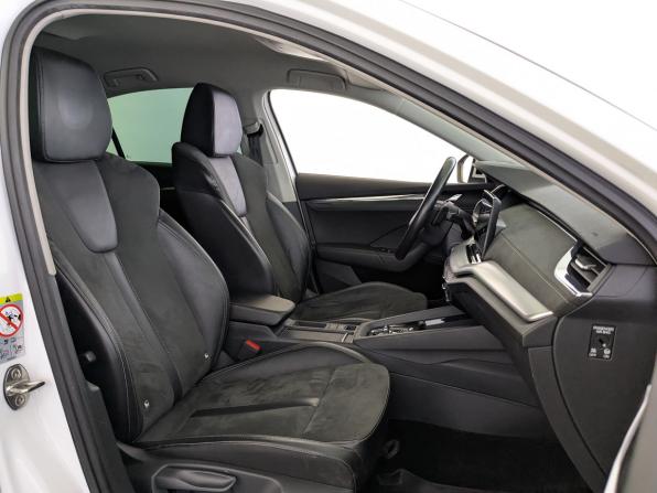Skoda Octavia IV (A8) с пробегом 2021 года, цена 2 250 000 рублей, 101847 км, лифтбек, Автокод Объявления