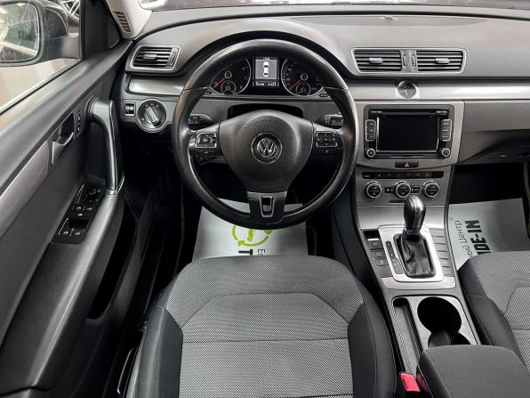Volkswagen Passat B7 с пробегом 2012 года, цена 945 000 рублей, 224704 км, седан, Автокод Объявления