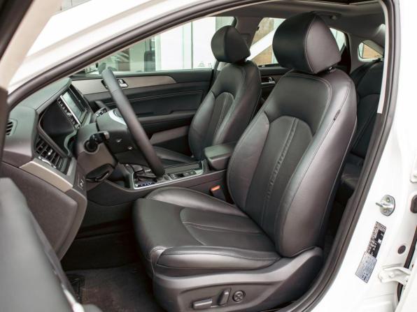 Hyundai Sonata VII (LF) Рестайлинг с пробегом 2019 года, цена 1 565 000 рублей, 108000 км, седан, Автокод Объявления