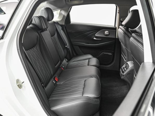 Chery Arrizo 8 с пробегом 2025 года, цена 2 399 000 рублей, 206 км, седан, Автокод Объявления
