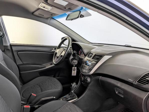 Hyundai Solaris I Рестайлинг с пробегом 2016 года, цена 1 099 000 рублей, 121462 км, седан, Автокод Объявления