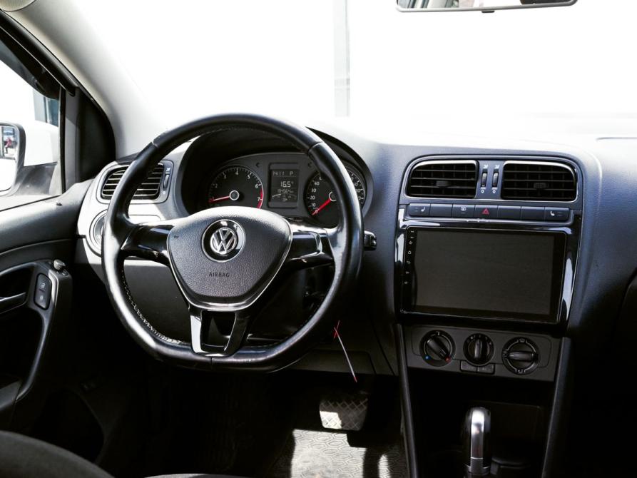Volkswagen Polo V Рестайлинг Екатеринбург  - изображение 17