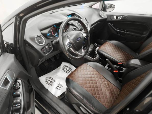 Ford Fiesta Mk6 Рестайлинг с пробегом 2015 года, цена 520 000 рублей, 198283 км, седан, Автокод Объявления