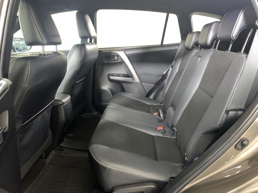 Toyota RAV4 IV (XA40) Рестайлинг Москва  - изображение 18