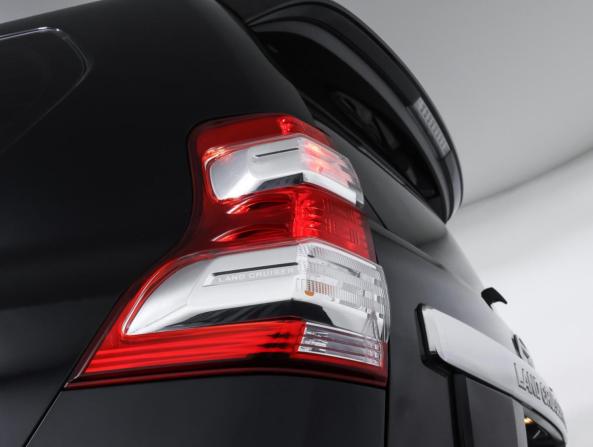 Toyota Land Cruiser Prado 150 Series Рестайлинг 1 с пробегом 2015 года, цена 3 890 000 рублей, 128742 км, внедорожник, Автокод Объявления
