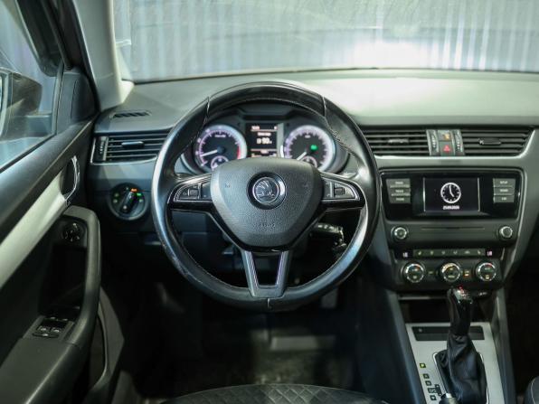 Skoda Octavia III (A7) с пробегом 2016 года, цена 1 375 000 рублей, 201295 км, лифтбек, Автокод Объявления