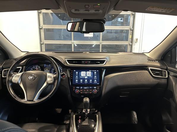 Nissan Qashqai II с пробегом 2018 года, цена 2 035 000 рублей, 106490 км, внедорожник, Автокод Объявления