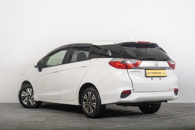 Honda Shuttle II с пробегом 2016 года, цена 1 329 000 рублей, 185000 км, универсал, Автокод Объявления