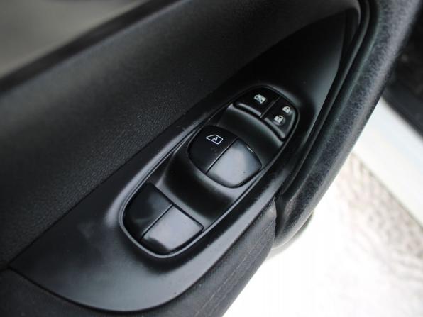Nissan Qashqai II с пробегом 2014 года, цена 1 279 000 рублей, 171817 км, внедорожник, Автокод Объявления