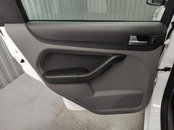 Ford Focus II Рестайлинг с пробегом 2010 года, цена 499 000 рублей, 165261 км, седан, Автокод Объявления
