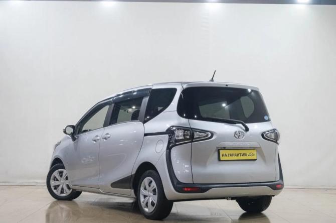 Toyota Sienta I Рестайлинг 1 с пробегом 2019 года, цена 1 549 000 рублей, 109000 км, компактвэн, Автокод Объявления