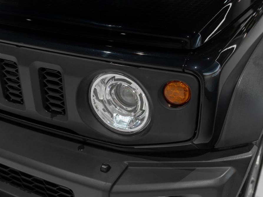 Suzuki Jimny IV Москва  - изображение 21