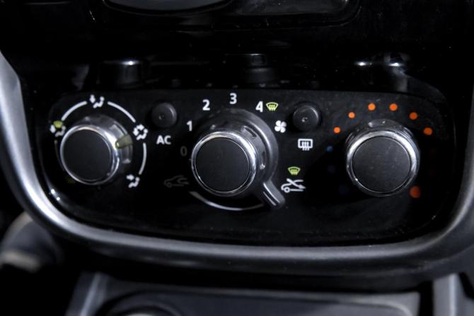 Renault Duster I с пробегом 2012 года, цена 939 900 рублей, 175000 км, внедорожник, Автокод Объявления