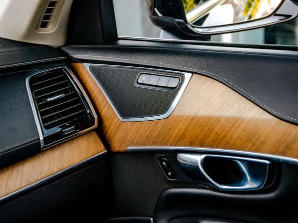 Volvo XC90 II с пробегом 2018 года, цена 3 690 000 рублей, 141420 км, внедорожник, Автокод Объявления