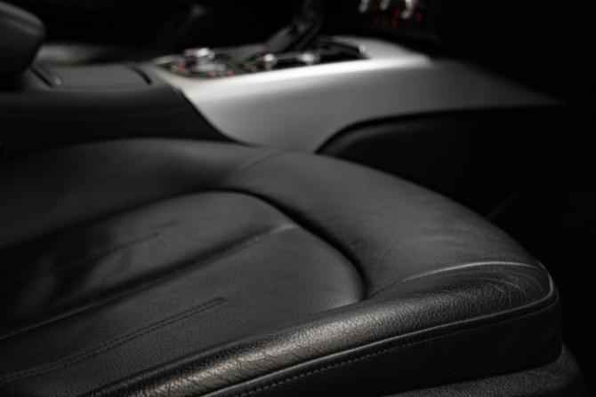 Audi A6 IV (C7) Рестайлинг с пробегом 2016 года, цена 1 645 000 рублей, 199347 км, седан, Автокод Объявления