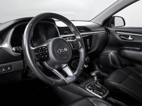 Kia Rio IV Рестайлинг с пробегом 2021 года, цена 1 970 000 рублей, 52380 км, седан, Автокод Объявления
