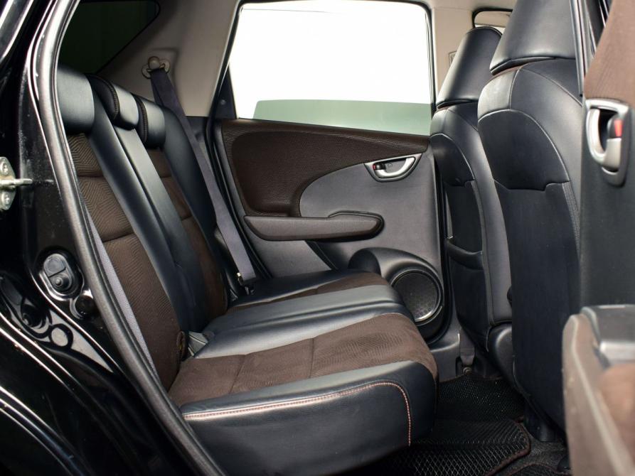 Honda Fit Shuttle I Кемерово  - изображение 13