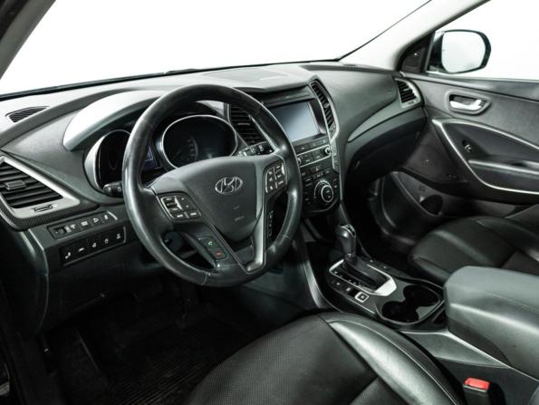 Hyundai Santa Fe III Рестайлинг с пробегом 2017 года, цена 1 799 777 рублей, 213244 км, внедорожник, Автокод Объявления