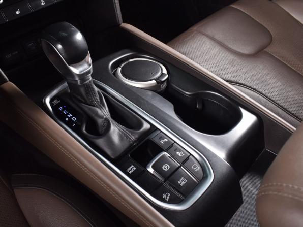 Hyundai Santa Fe IV с пробегом 2019 года, цена 2 699 997 рублей, 139000 км, внедорожник, Автокод Объявления