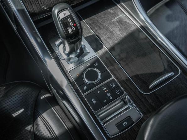 Land Rover Range Rover Sport II с пробегом 2017 года, цена 3 885 000 рублей, 223816 км, внедорожник, Автокод Объявления