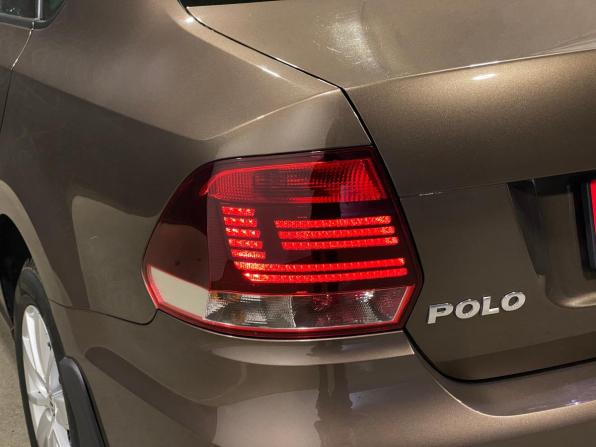Volkswagen Polo V Рестайлинг с пробегом 2019 года, цена 1 399 000 рублей, 68894 км, седан, Автокод Объявления