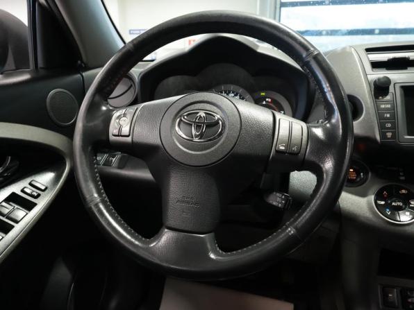 Toyota RAV4 III (XA30) Рестайлинг с пробегом 2012 года, цена 1 444 700 рублей, 231651 км, внедорожник, Автокод Объявления
