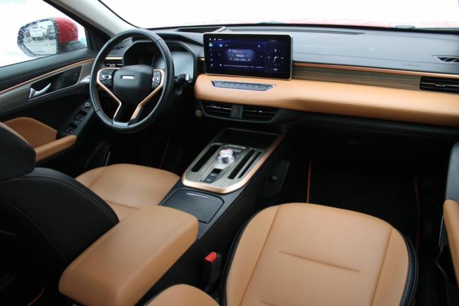 Haval Jolion I с пробегом 2023 года, цена 1 850 000 рублей, 27000 км, внедорожник, Автокод Объявления