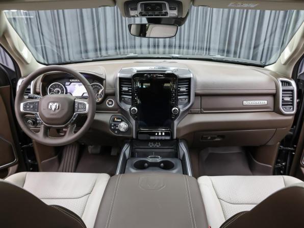 Ram 1500 V Рестайлинг с пробегом 2025 года, цена 8 490 000 рублей, 43 км, offers.body_type.unknown, Автокод Объявления