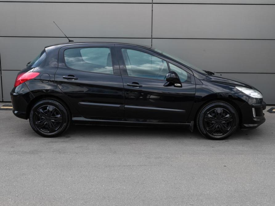 Peugeot 308 I Москва  - изображение 4
