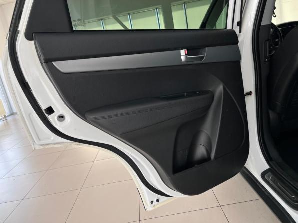 Kia Sorento II Рестайлинг с пробегом 2015 года, цена 1 729 000 рублей, 165760 км, внедорожник, Автокод Объявления