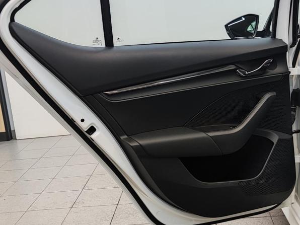 Skoda Octavia IV (A8) с пробегом 2021 года, цена 2 370 000 рублей, 181500 км, лифтбек, Автокод Объявления