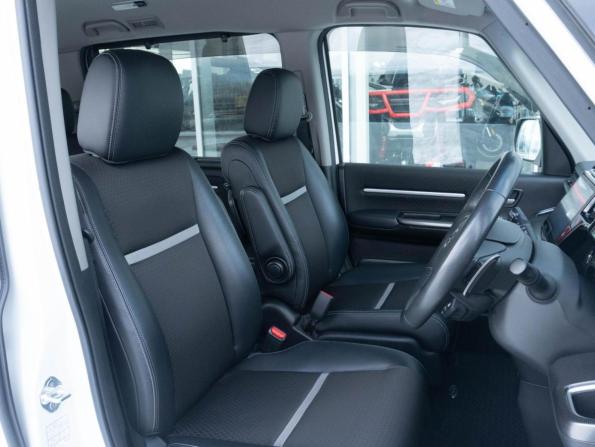 Honda Stepwgn V Рестайлинг с пробегом 2019 года, цена 2 450 000 рублей, 47071 км, минивэн, Автокод Объявления