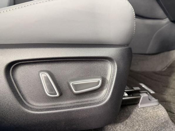 Toyota RAV4 VI (XA60) с пробегом 2026 года, цена 4 460 000 рублей, 12 км, внедорожник, Автокод Объявления