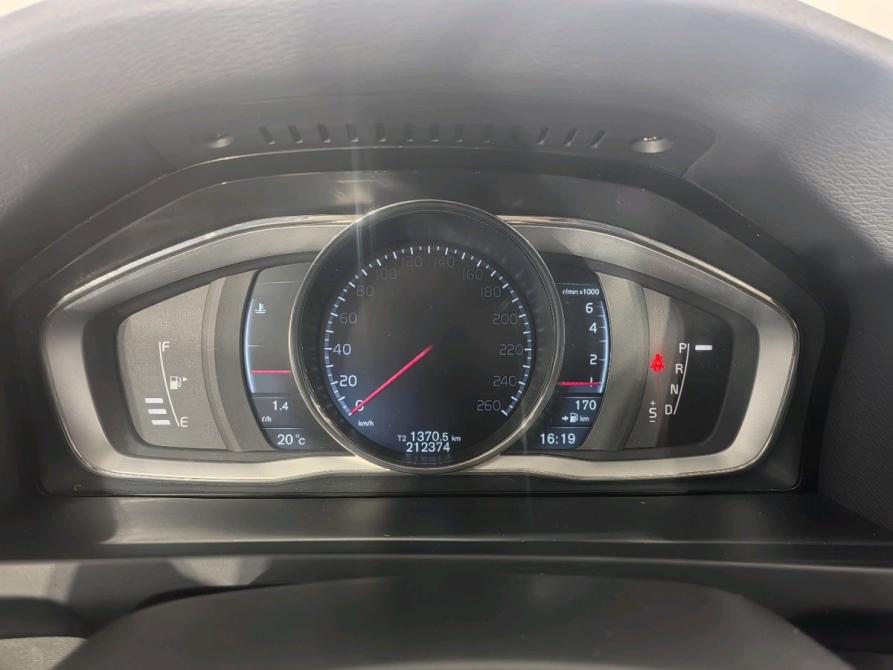 Volvo S60 II Рестайлинг Санкт-Петербург  - изображение 9