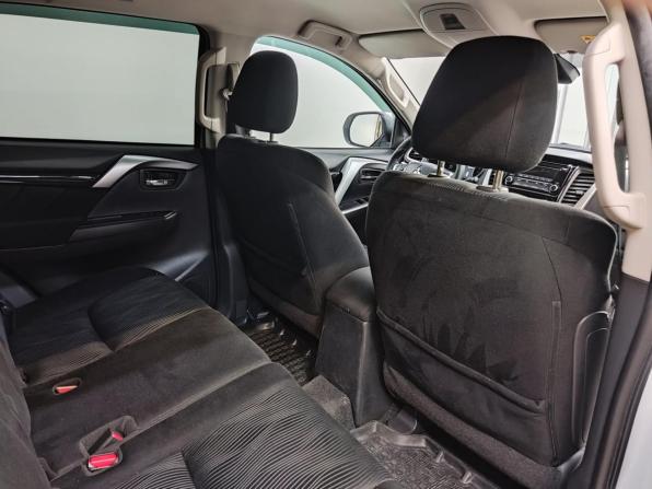 Mitsubishi Pajero Sport III с пробегом 2018 года, цена 2 600 000 рублей, 195363 км, внедорожник, Автокод Объявления