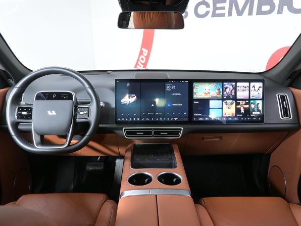 Li Auto (Lixiang) L7 I Рестайлинг с пробегом 2025 года, цена 8 999 000 рублей, 2000 км, внедорожник, Автокод Объявления