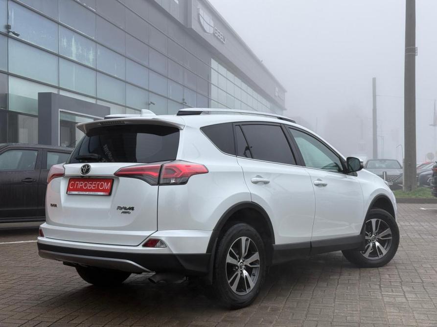 Toyota RAV4 IV (XA40) Рестайлинг Санкт-Петербург  - изображение 4