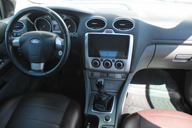 Ford Focus II Рестайлинг с пробегом 2011 года, цена 600 000 рублей, 175000 км, хэтчбек, Автокод Объявления