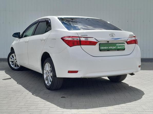 Toyota Corolla XI (E160 E170 E180) с пробегом 2014 года, цена 1 299 000 рублей, 180740 км, седан, Автокод Объявления
