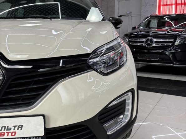 Renault Kaptur I с пробегом 2018 года, цена 1 695 000 рублей, 40051 км, внедорожник, Автокод Объявления