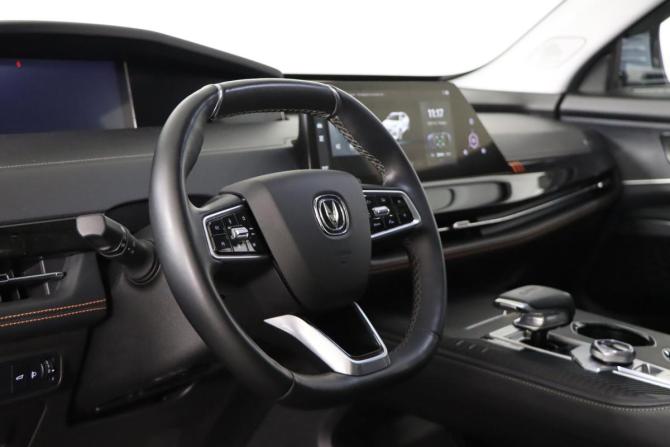 Changan UNI-K с пробегом 2023 года, цена 3 099 990 рублей, 33602 км, внедорожник, Автокод Объявления